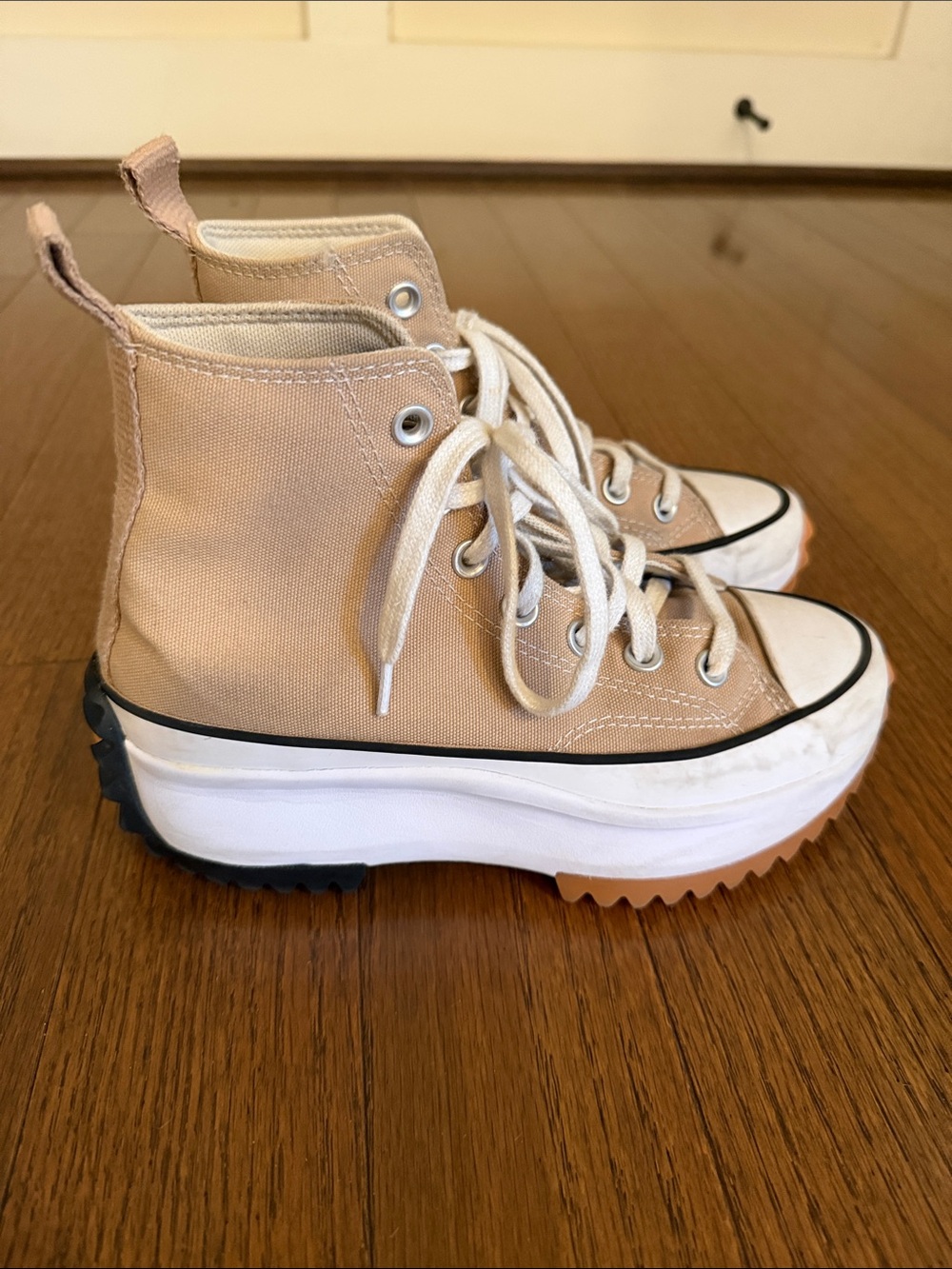 Converse Run Star Hike Platform High Shoes Women's Size 5.5
